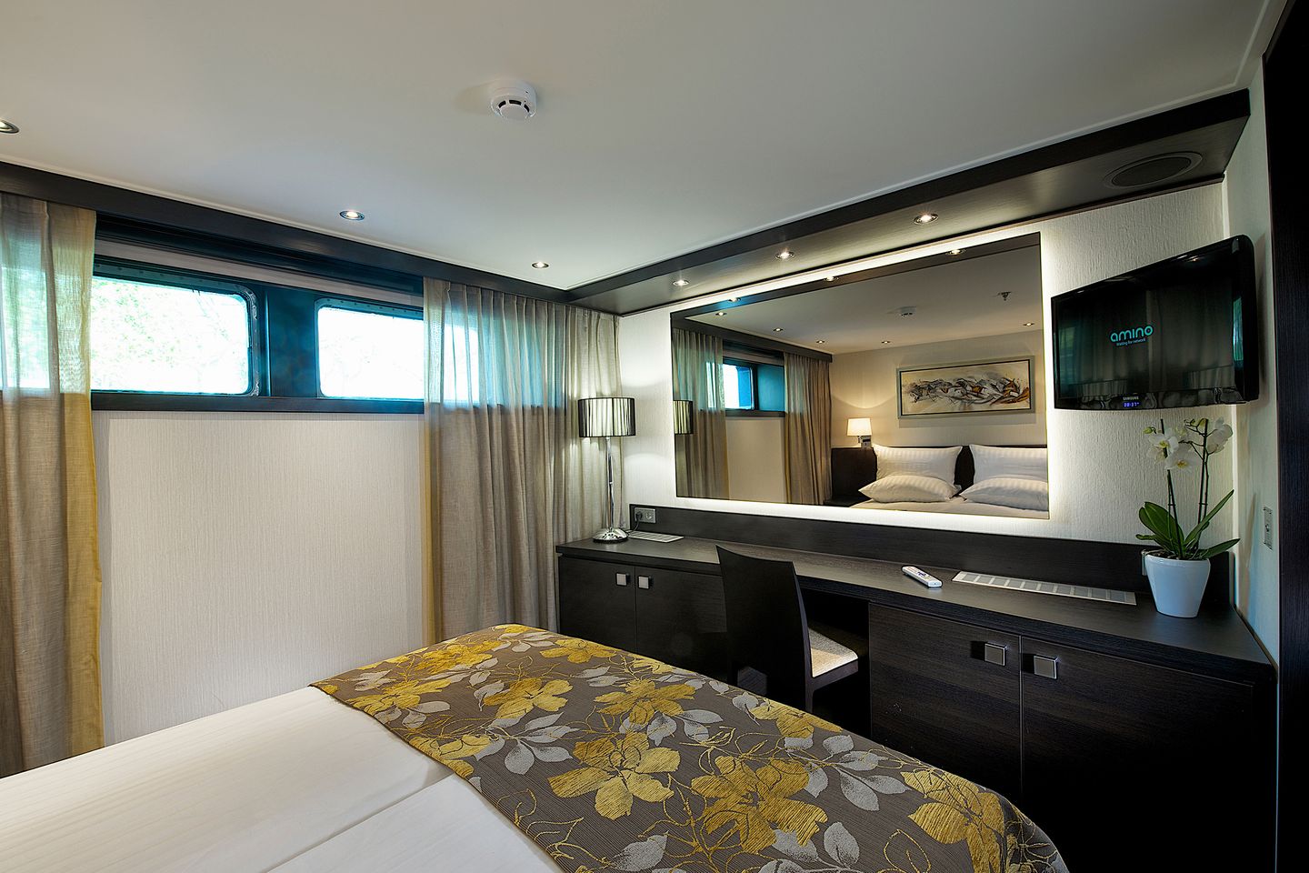 Deluxe Stateroom